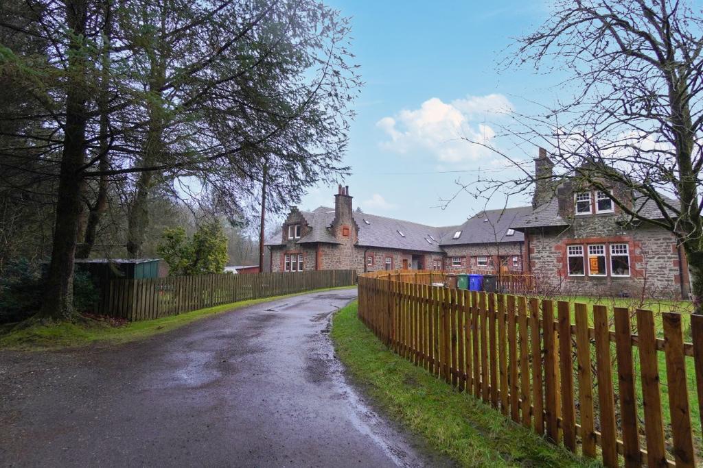 Wester Auchentroig, Buchlvyie, FK8 3PB